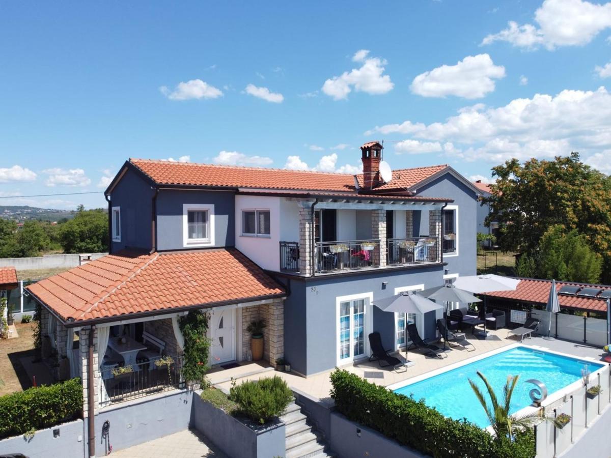 Lavanda House With Apartments Буйе Екстериор снимка