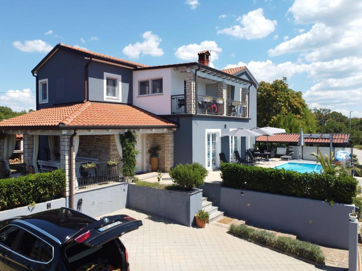 Lavanda House With Apartments Буйе Екстериор снимка