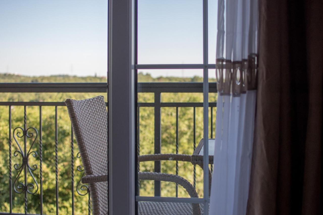 Lavanda House With Apartments Буйе Екстериор снимка