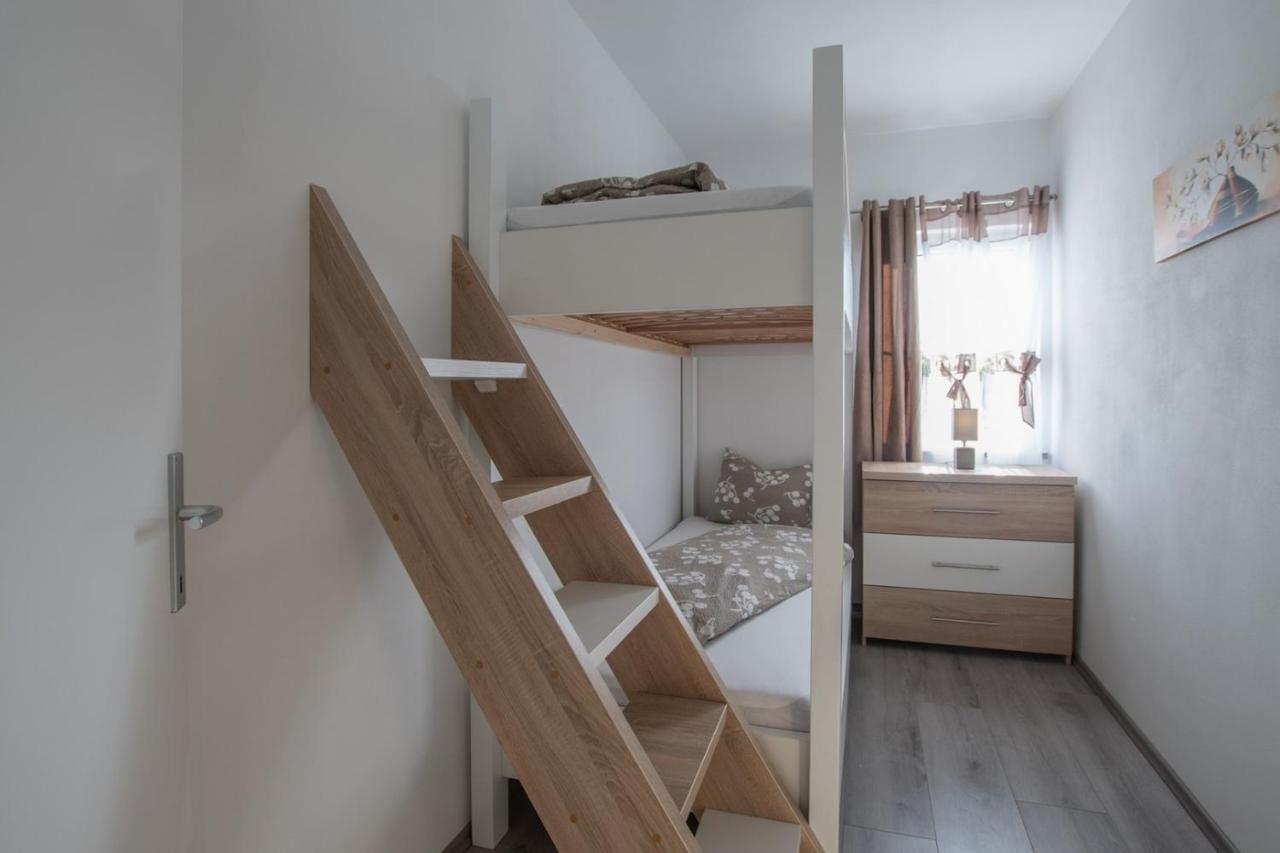 Lavanda House With Apartments Буйе Екстериор снимка